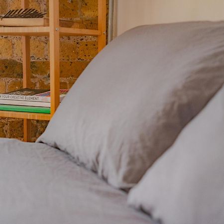 Loft Style Apartment Near O2, Abba Voyage, Excel London Ngoại thất bức ảnh