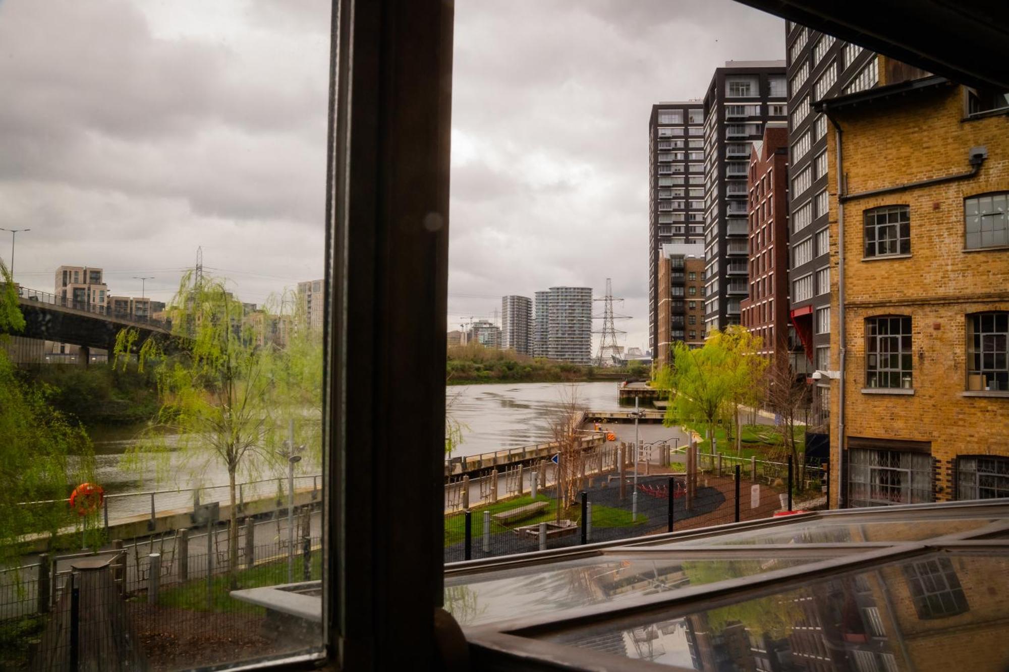 Loft Style Apartment Near O2, Abba Voyage, Excel London Ngoại thất bức ảnh